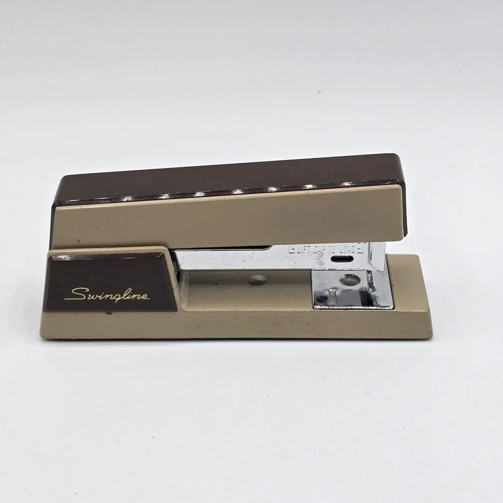 Swingline 737 Vintage Stapler | Brown/Tan Mid Century Modern | 5